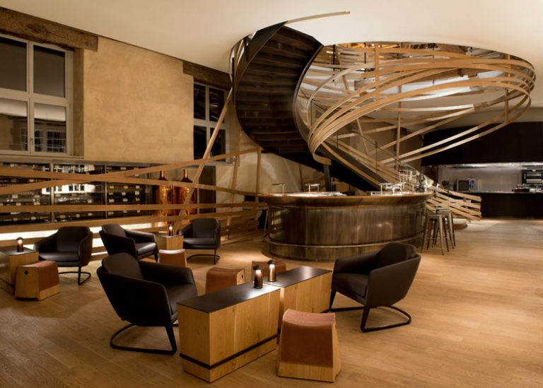 巴黎Les Haras de Strasbourg馬場主題酒店設計